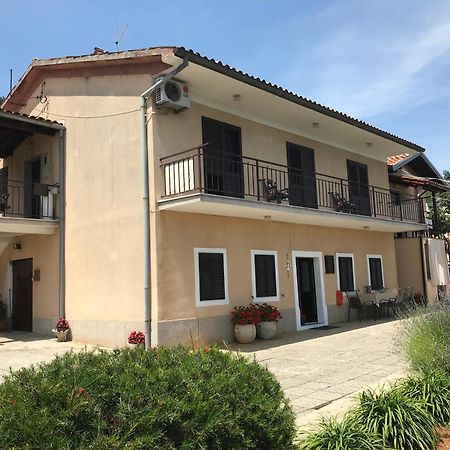 Apartman Elvis Lovran Zewnętrze zdjęcie