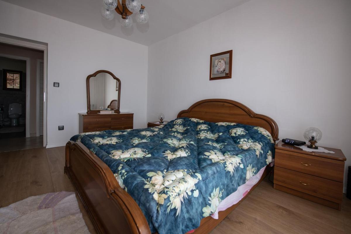 Apartman Elvis Lovran Zewnętrze zdjęcie